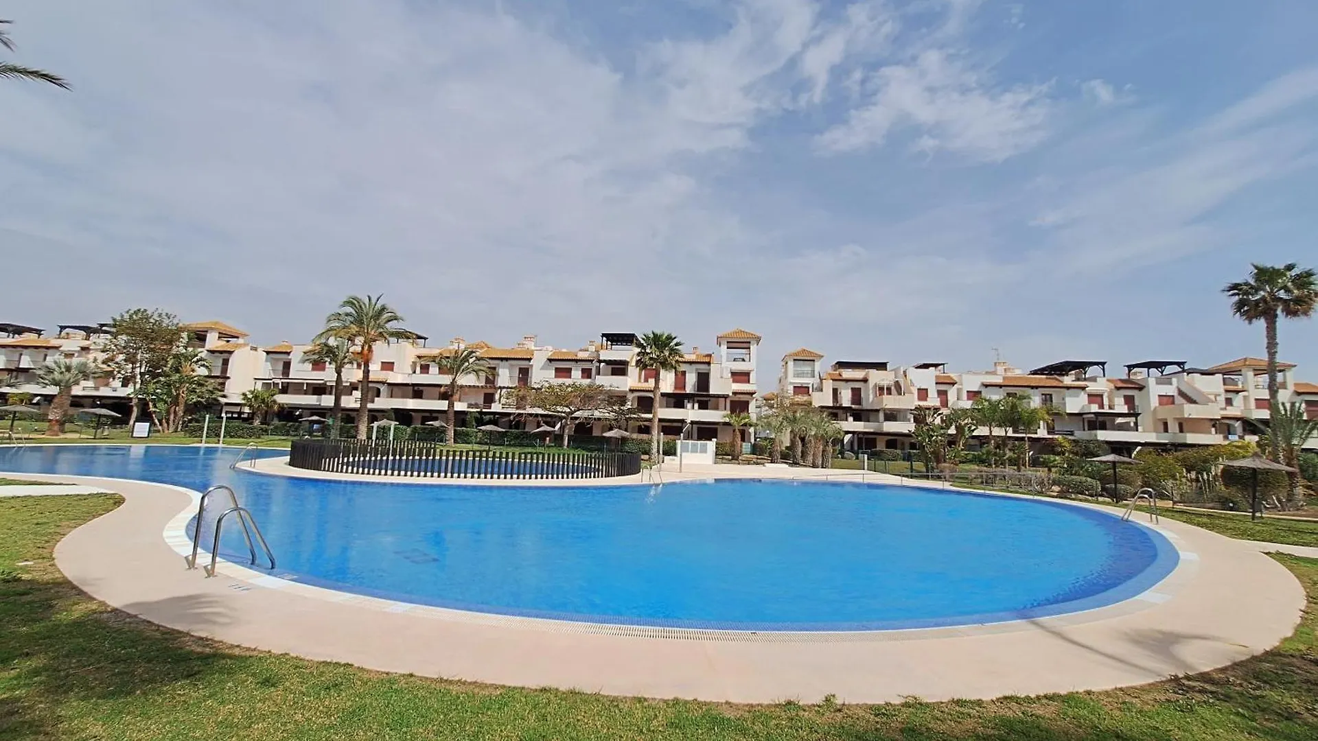 Jardines De Nuevo Vera - Junto Al Mar